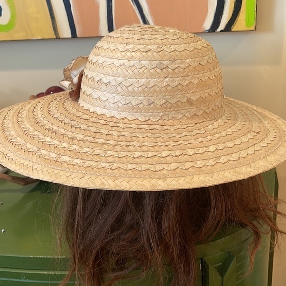 Liz Claiborne straw hat - Picture 3 of 8